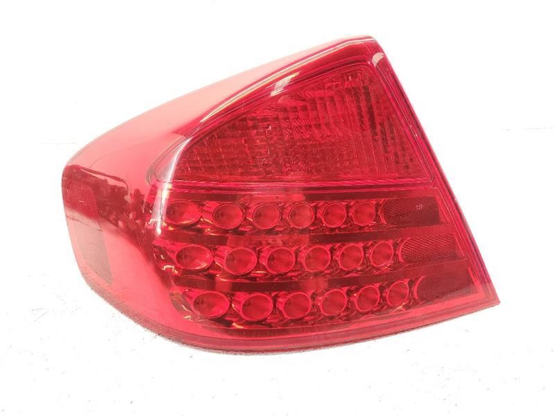 R/L TAIL LAMP, QRTR MTD