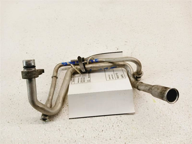 CONDENDOR OUTLET PIPES
