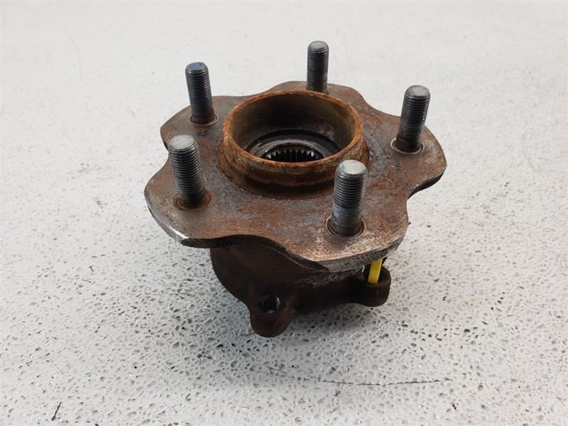 REAR HUB