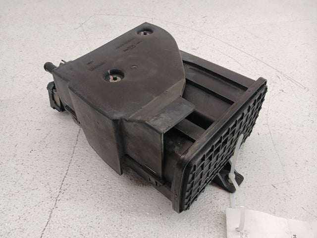 FUEL VAPOR CANISTER