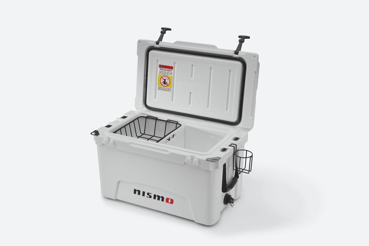 NISMO White 45-Quart Ice Box Cutting Board